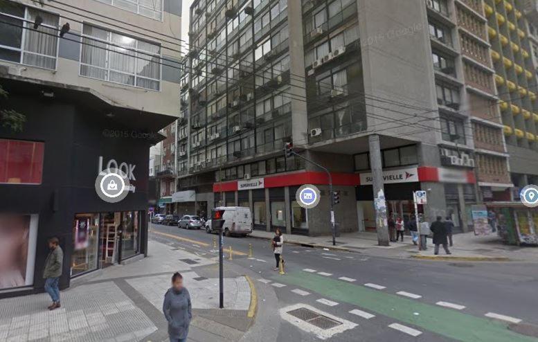Ubicacion En El Centro Turistico De La Ciudad De Buenos Aires
